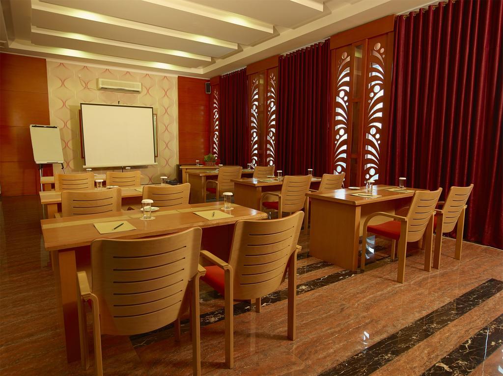 Sahati Hotel Jacarta Exterior foto