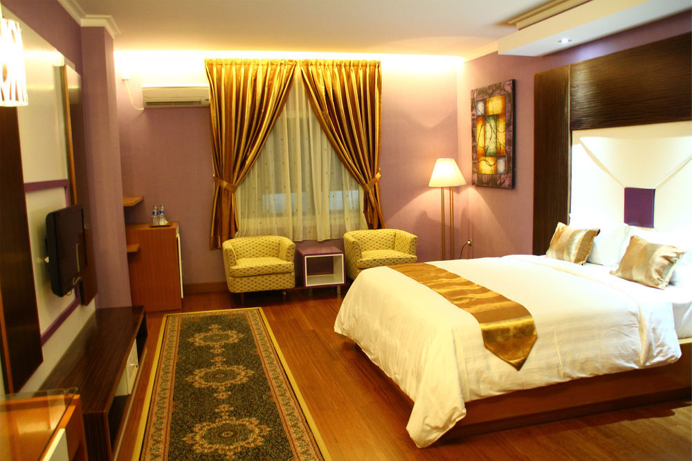 Sahati Hotel Jacarta Exterior foto
